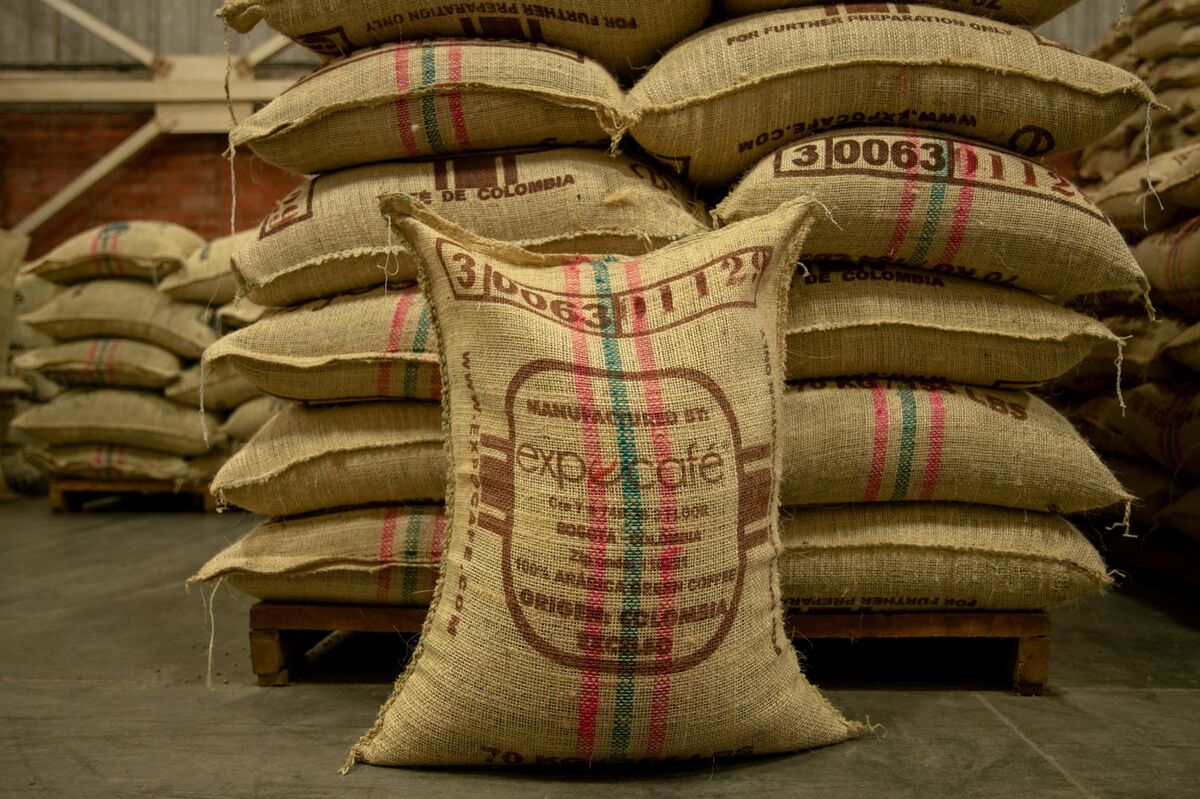 Colombia’s Premium Brand at Risk From Cheaper Brazilian Coffee