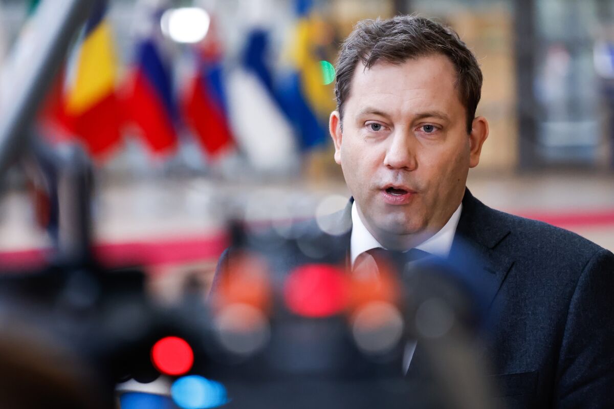 Germany Says It Will Back Greece to Lead Euro Finance Ministers