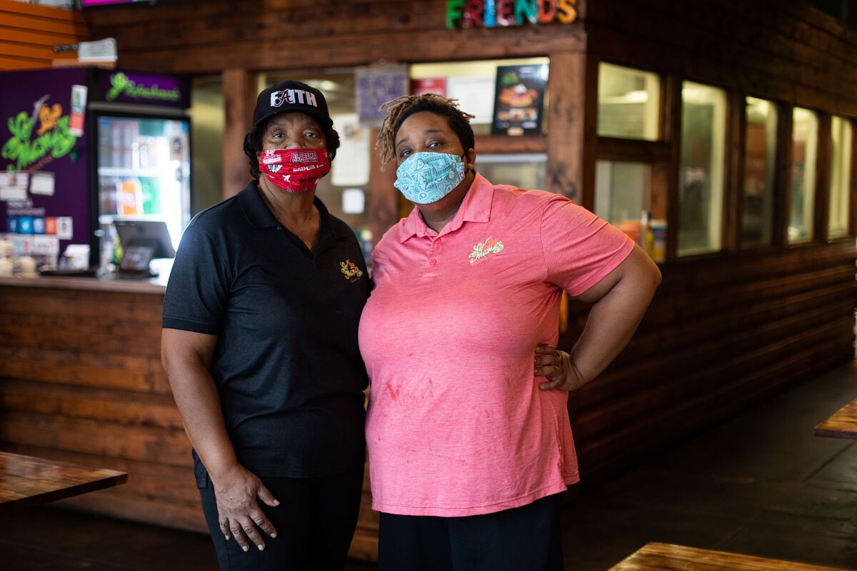 US Restaurants Nervous in Reopening From Coronavirus Lockdown - Bloomberg