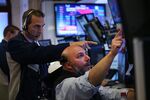 Dow Plunges Over 500 Points Amid Italian Political Instability