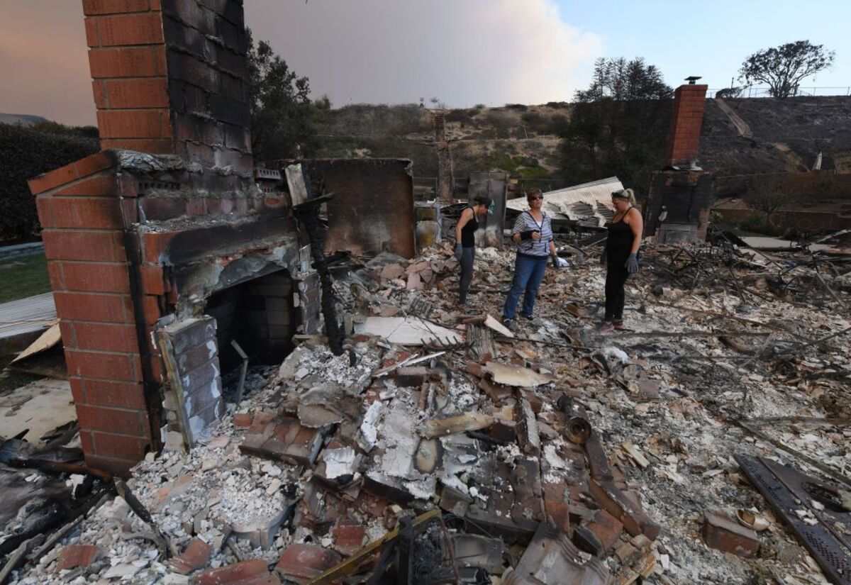 Home Insurance May Not Rebuild After Wildfires, Other Disasters - Bloomberg