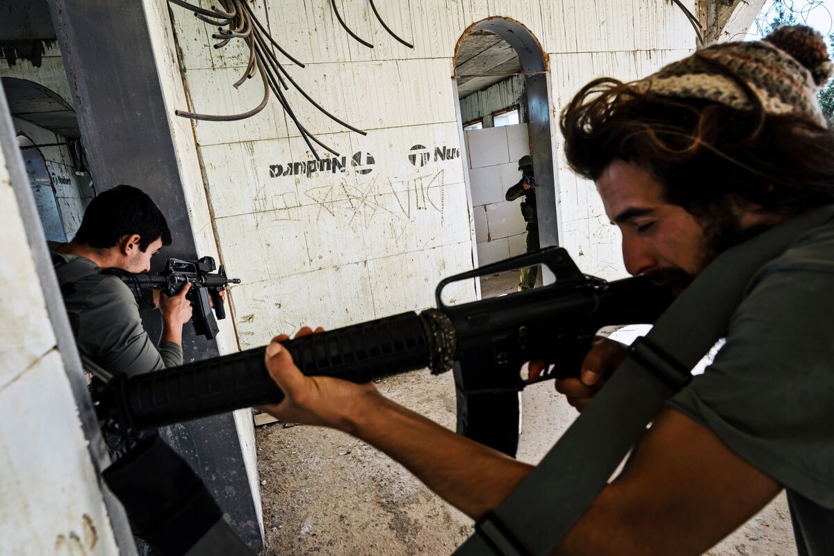 Weapons flood Israel's West Bank, fueling fears of new war front