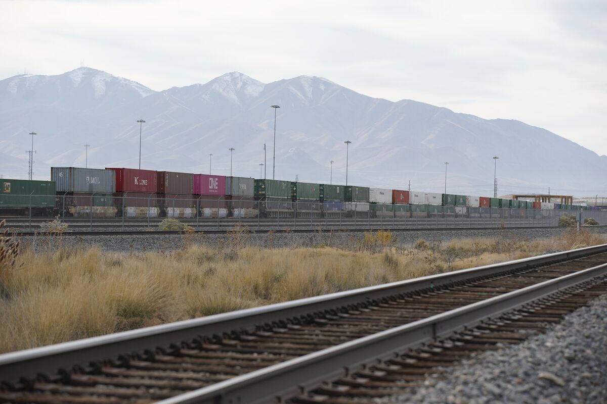 US Rail Strike Threat Prompts Fears Of More Chaos To Supply Chains ...