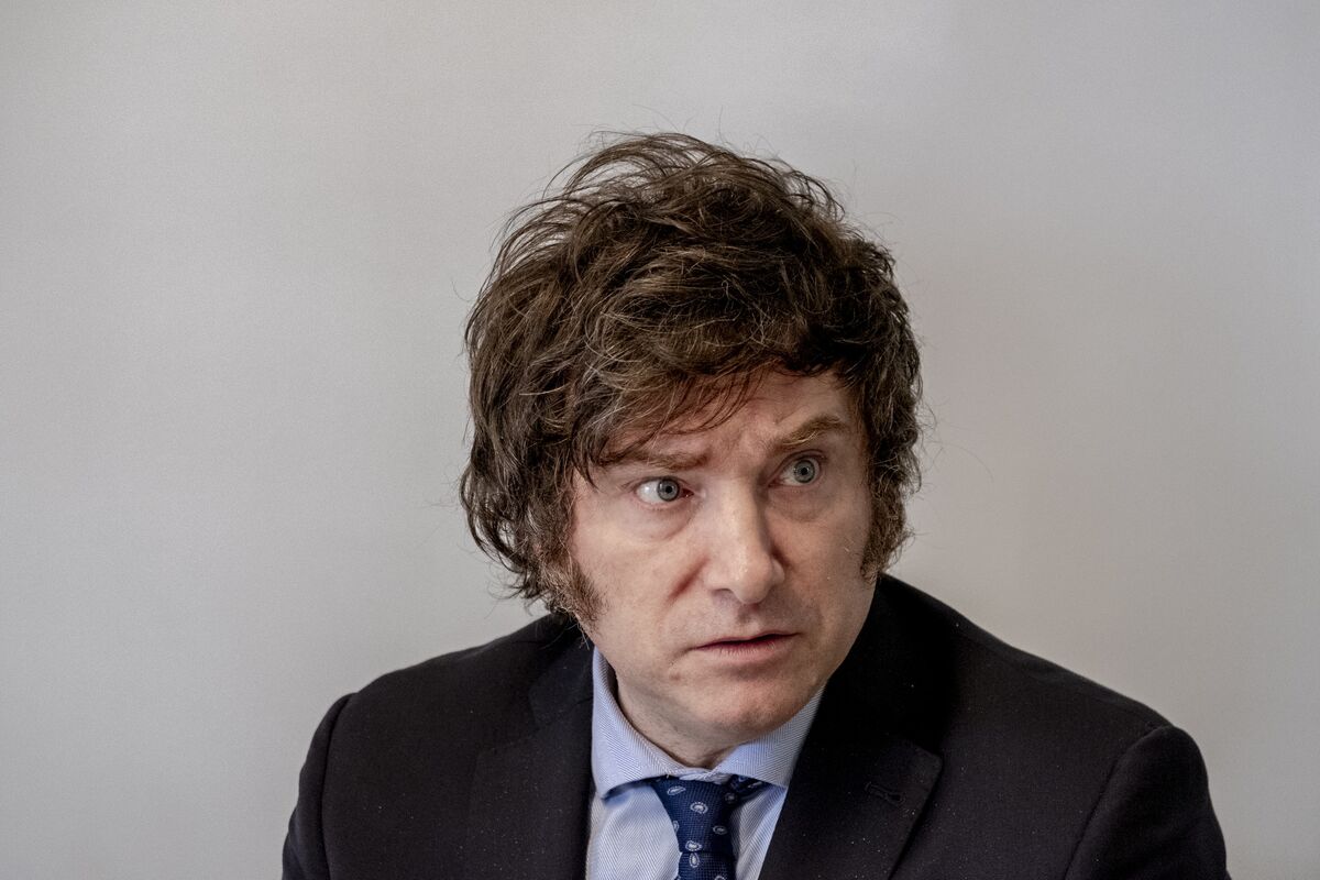 Argentina Crisis What to Make of Javier Milei’s Plan to Shut the