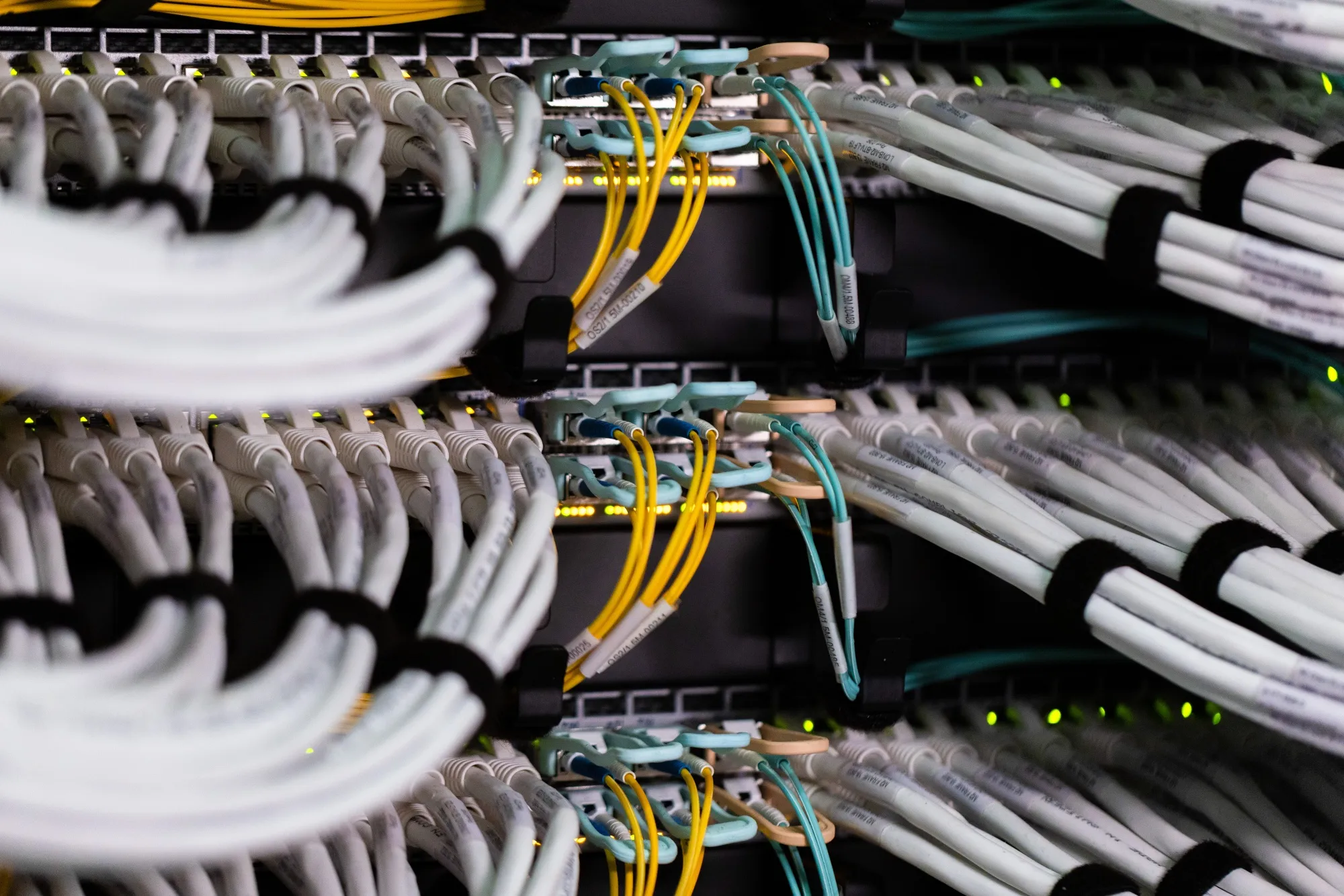 米サービスナウ、サイバーセキュリティー新興アルミス買収へ最終交渉 - Bloomberg