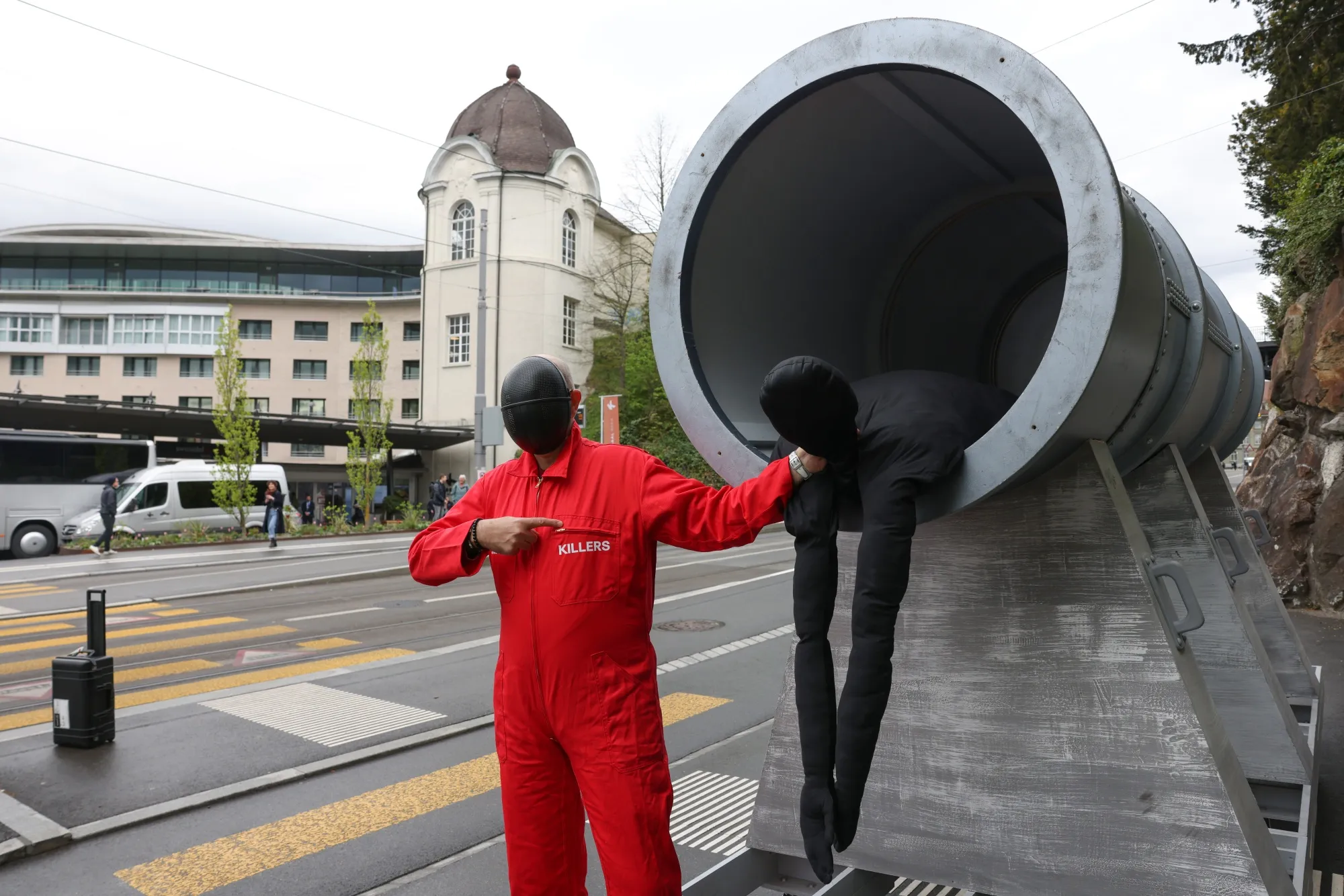 Climate protestors demonstrate against Swiss National Bank investments in oil pipelines on&nbsp;April 28, 2023.&nbsp;