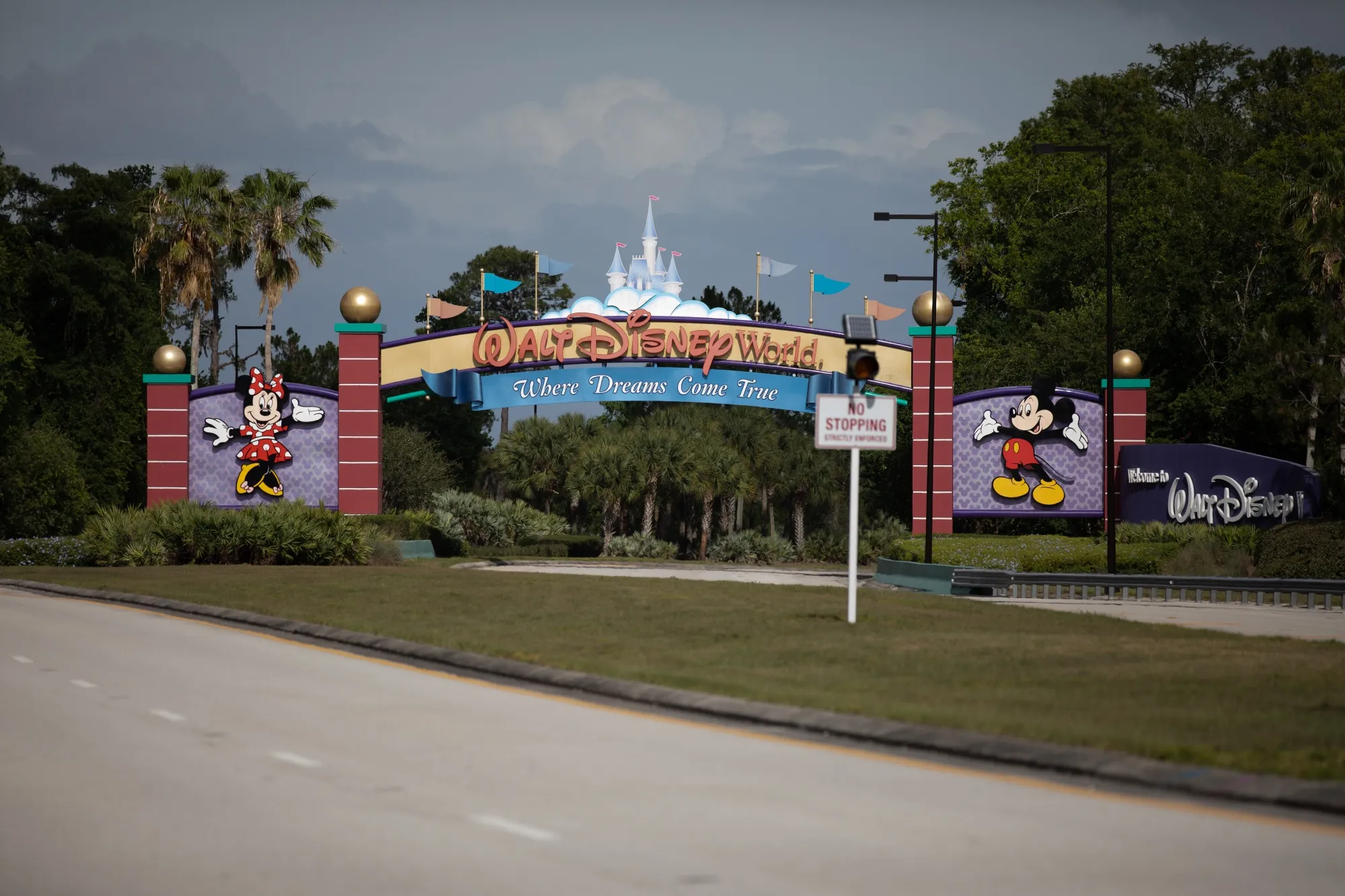 In The Shadow Of The Magic Kingdom, Businesses Try To Hang On 