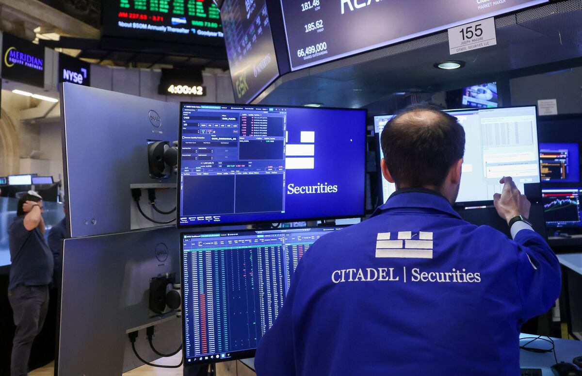bloomberg.com - Katherine Doherty - Citadel Securities Takes On Banks With Push for Big Stock Trades