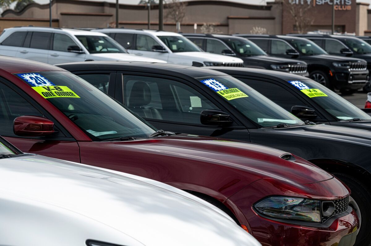 Subprime Auto Lender Tricolor Files for Bankruptcy