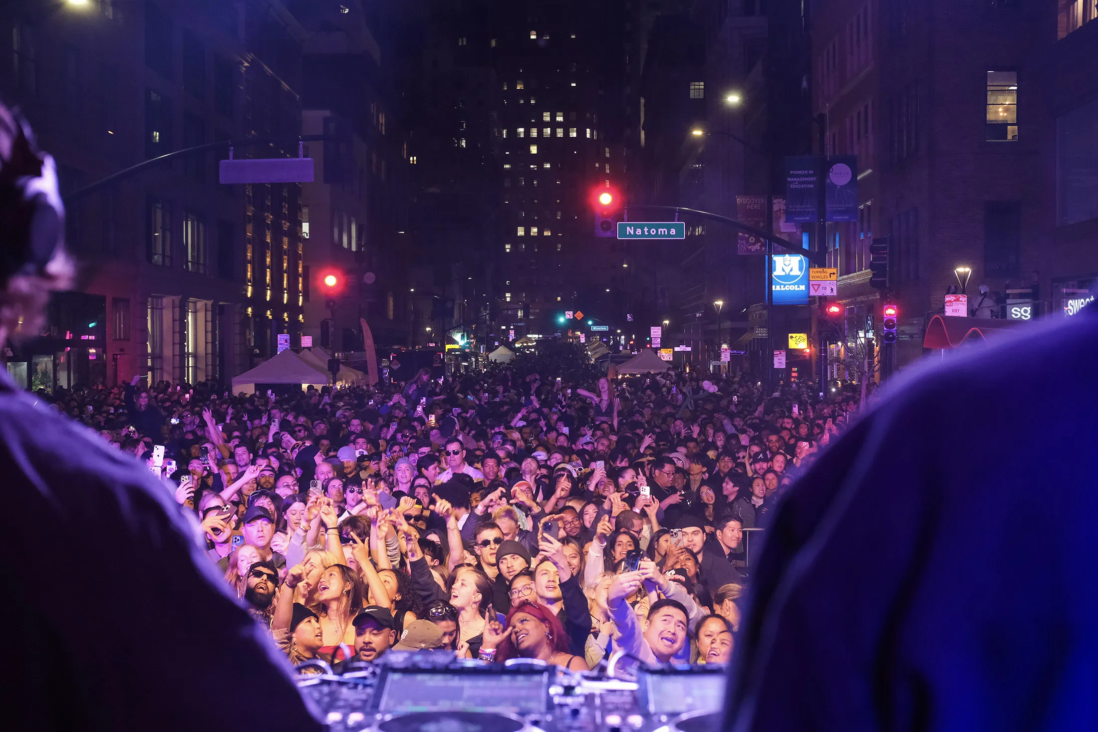 A crowd&nbsp;in San Francisco during Downtown First Thursdays, a monthly block party featuring DJs and art installations.