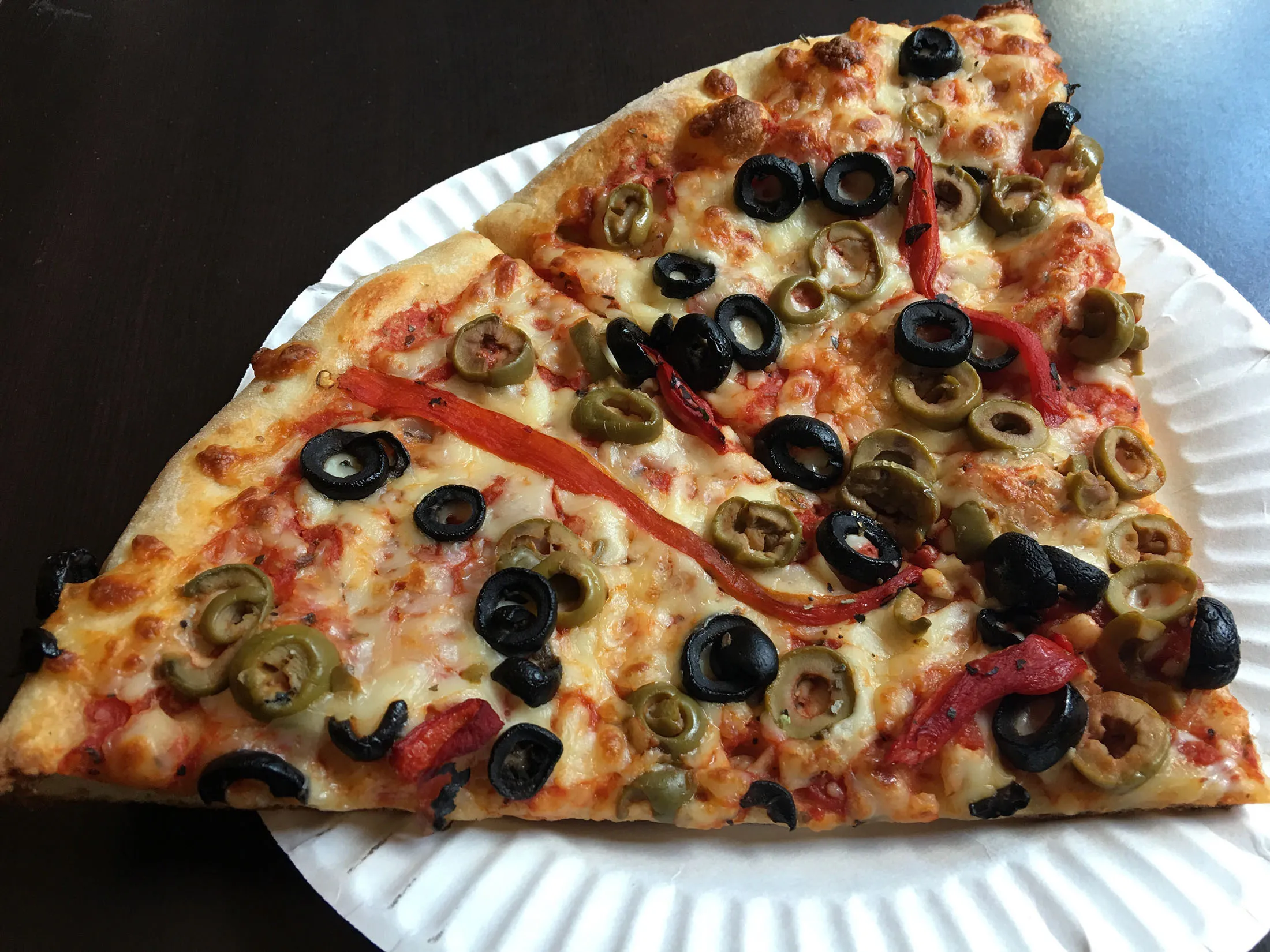 1501802973_olives pizza