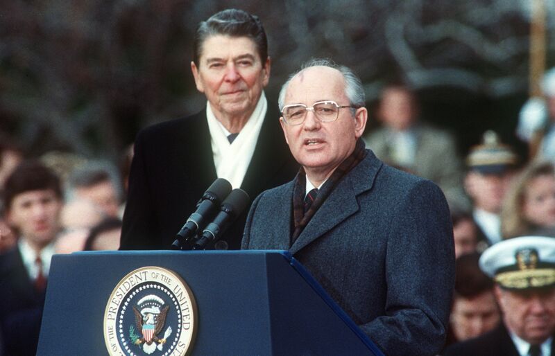 USA-USSR-BIO-GORBACHEV-REAGAN
