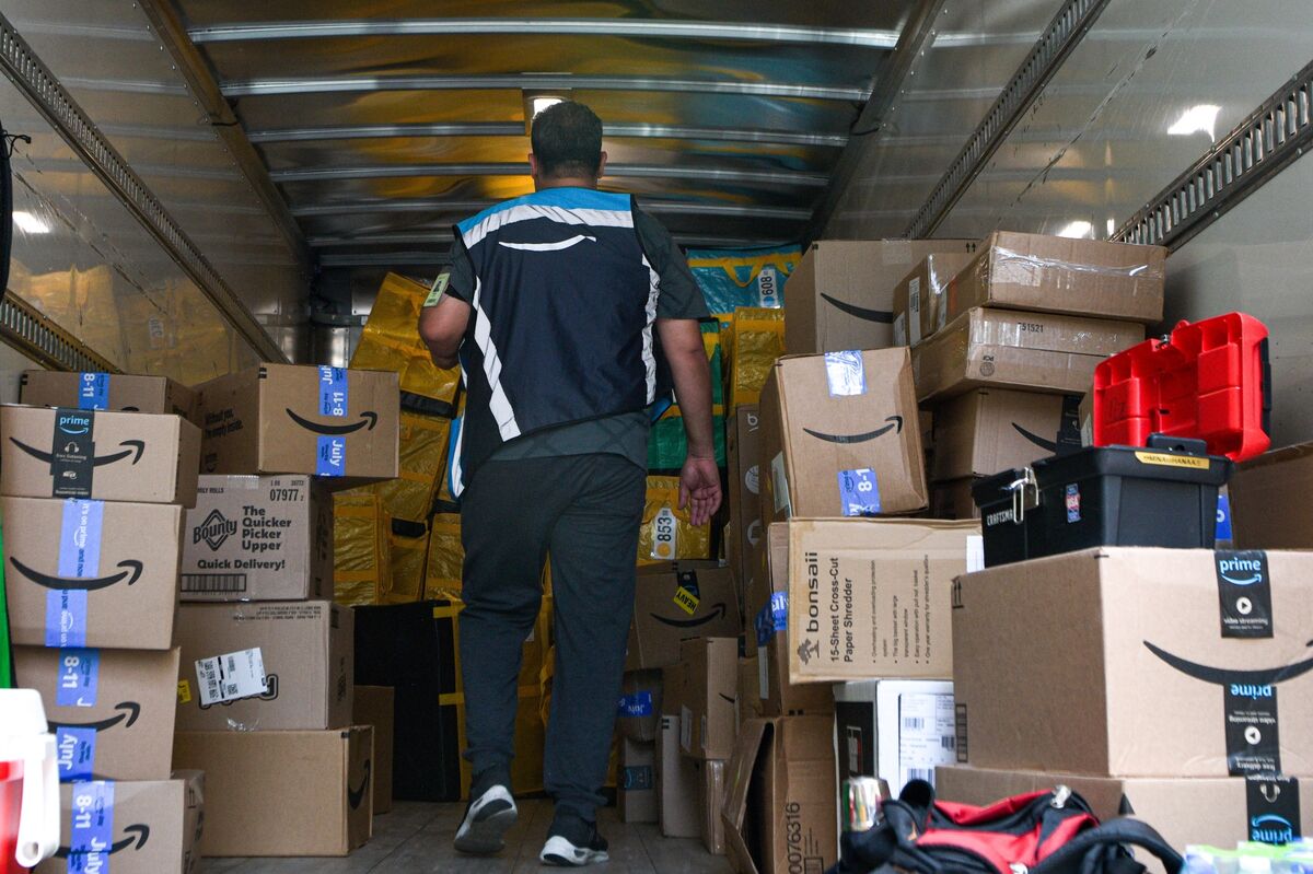 Amazon Plans to Shift Annual Prime Day Sale to June From July