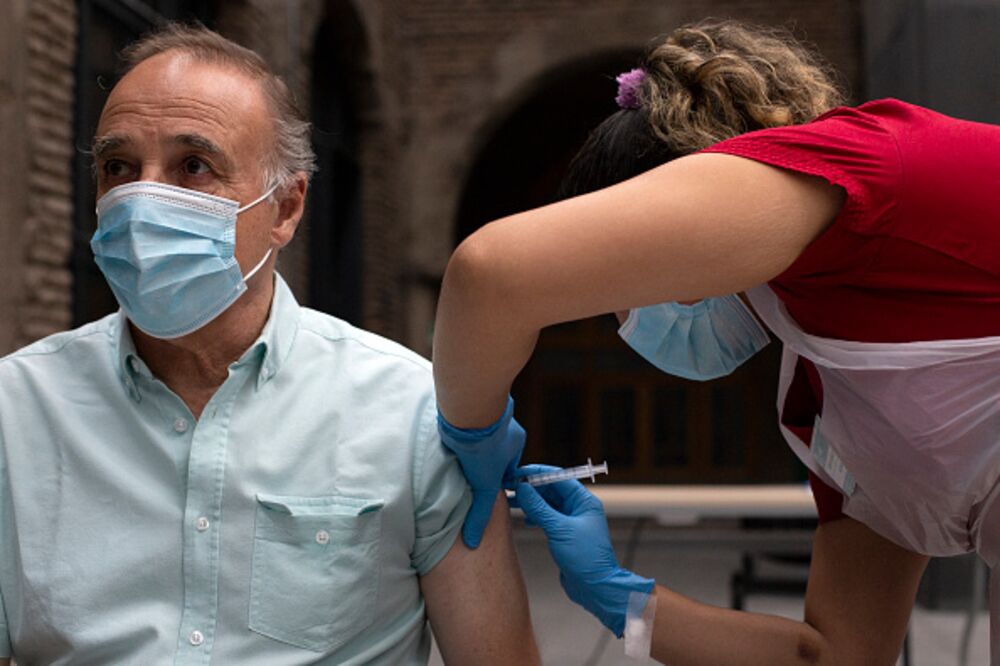 中国シノバックのワクチン 新型コロナ死亡80 防ぐ効果 チリの調査 Bloomberg