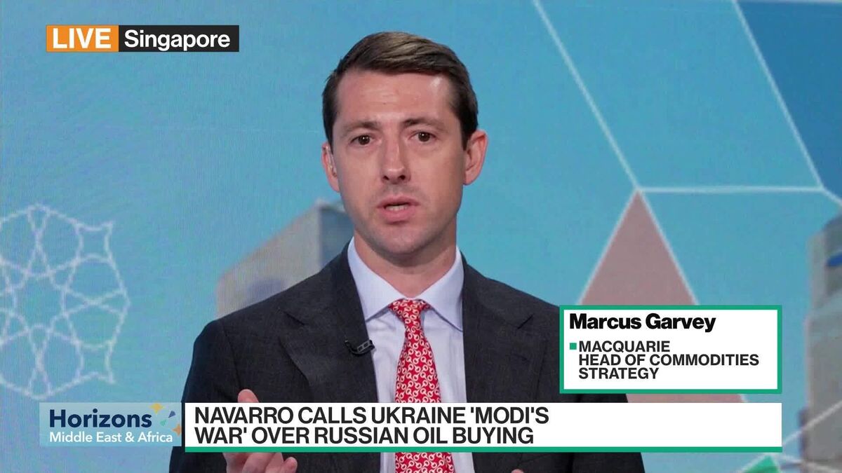 ⚫️ BLOOMBERG: "Oro stabile e petrolio in calo: analisi delle materie prime nel contesto economico attuale"
