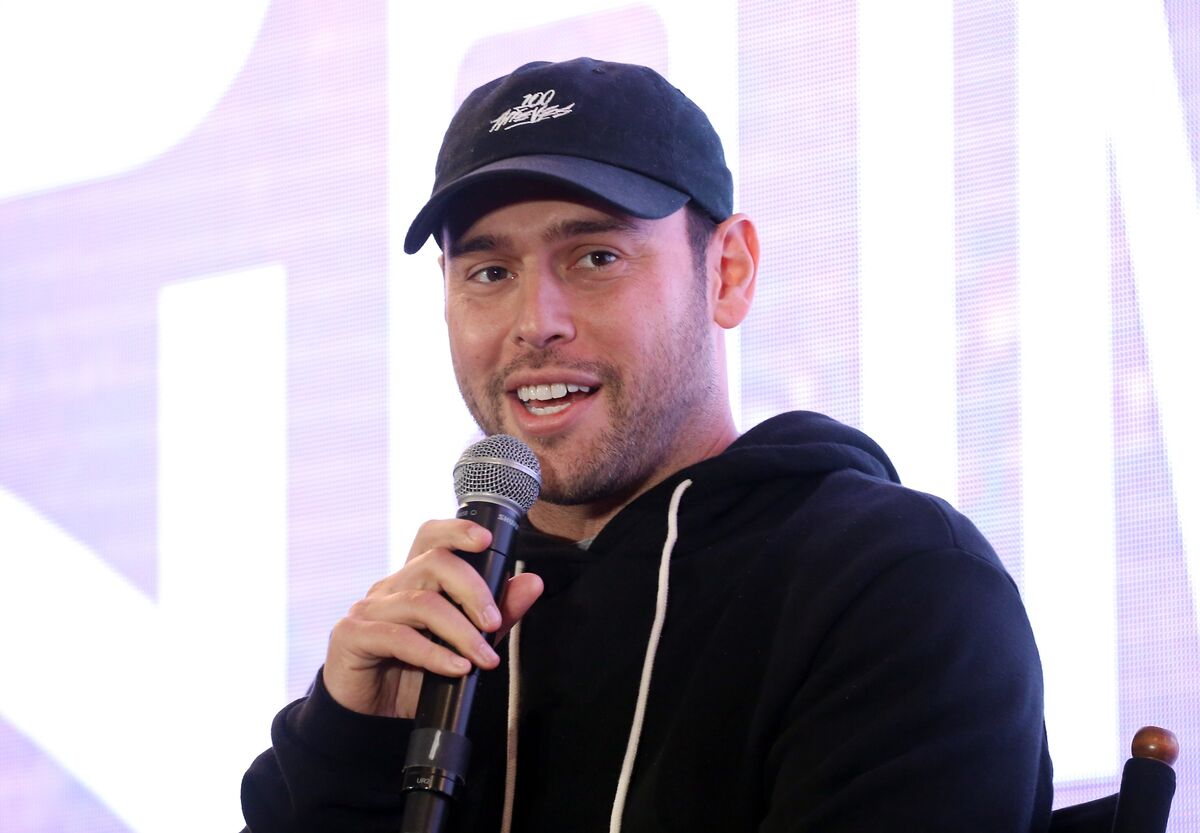 Scooter Braun Sells Taylor Swift's Catalog for $300 Million
