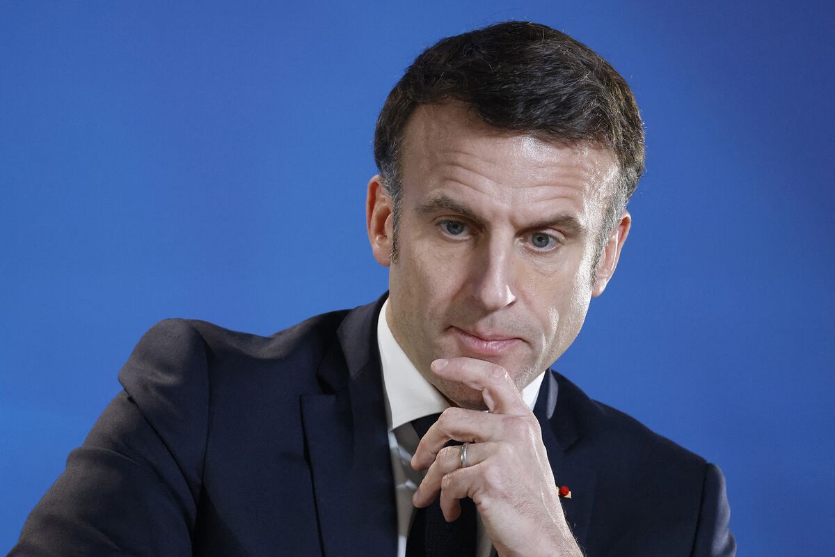 memeorandum: Macron Replaces Education Minister Who Sparked Teacher ...