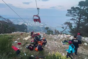 Hundreds Rescued After Fatal Cable Car Accident in Turkey