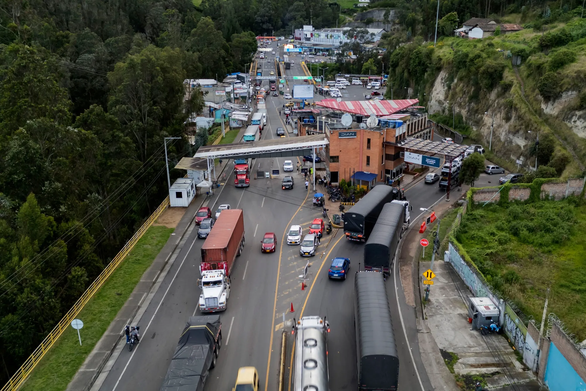 Trucks queue&nbsp;at the border between Colombia and Ecuador in Ipiales, Colombia.