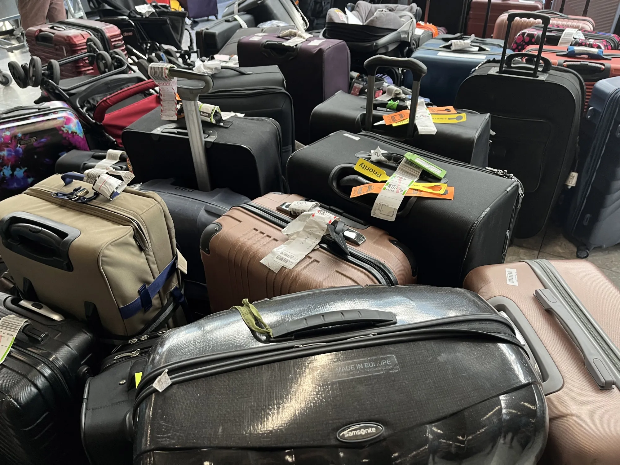 British airways lost baggage heathrow on sale