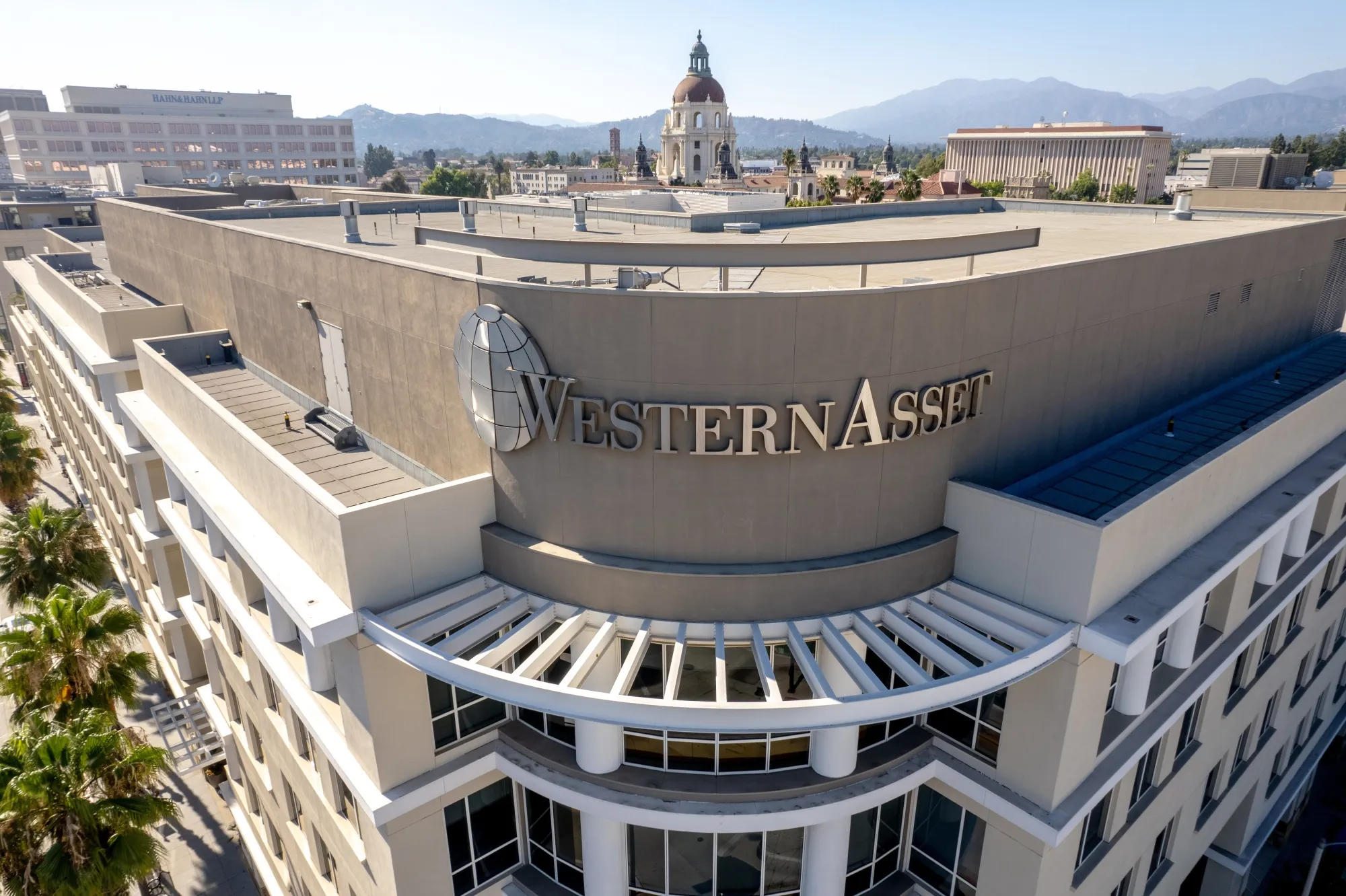 Wamco to Lose Role as Subadviser for Russell Strategic Bond Fund - Bloomberg