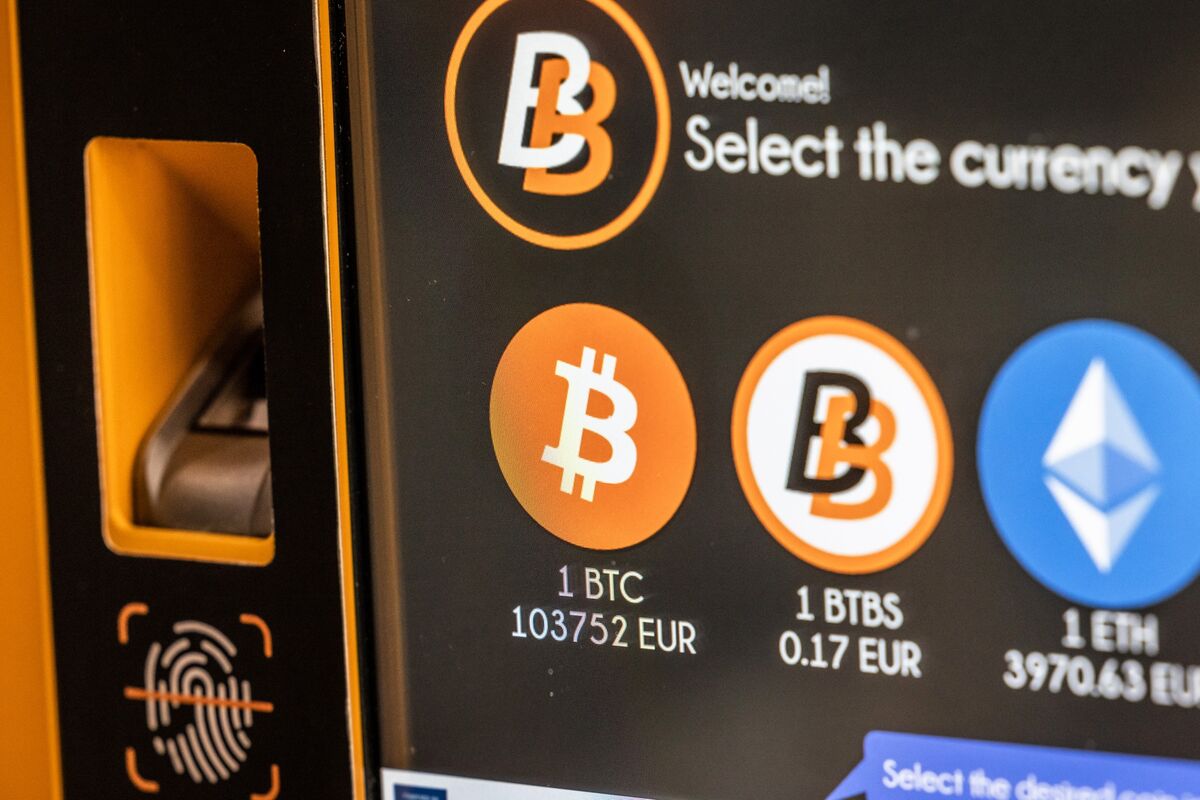 
                            JPMorgan Sees Crypto Boost If Market-Structure Bill Passes