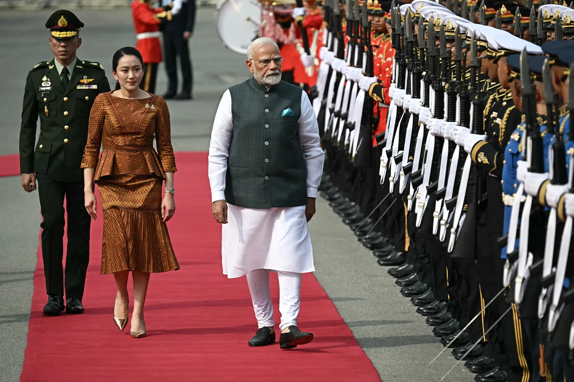 Paetongtarn Shinawatra and Narendra Modi during a welcome ceremony at Government House in Bangkok on April 3.