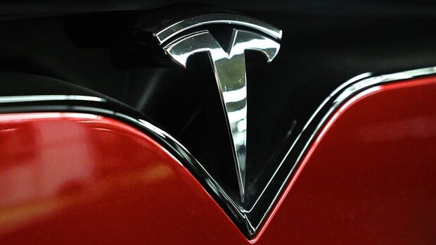 Tesla despide equipo de marketing por anuncios «genéricos
