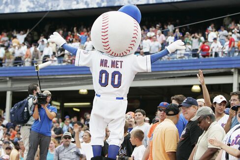 Steven Cohen Snaps Up Mets Share. What's His Game?