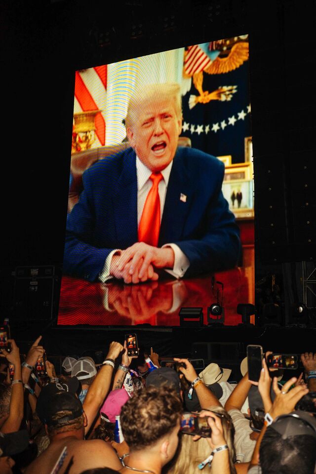Trump’s special opening announcement made for Kid Rock at “Rock The Country.”