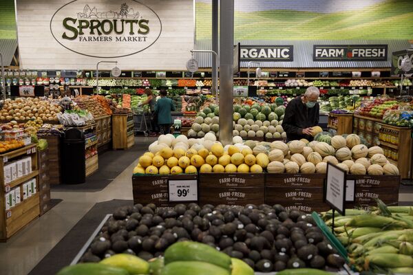 Sprouts Shares Double as ?Healthy-Eating Wave? Powers Growth