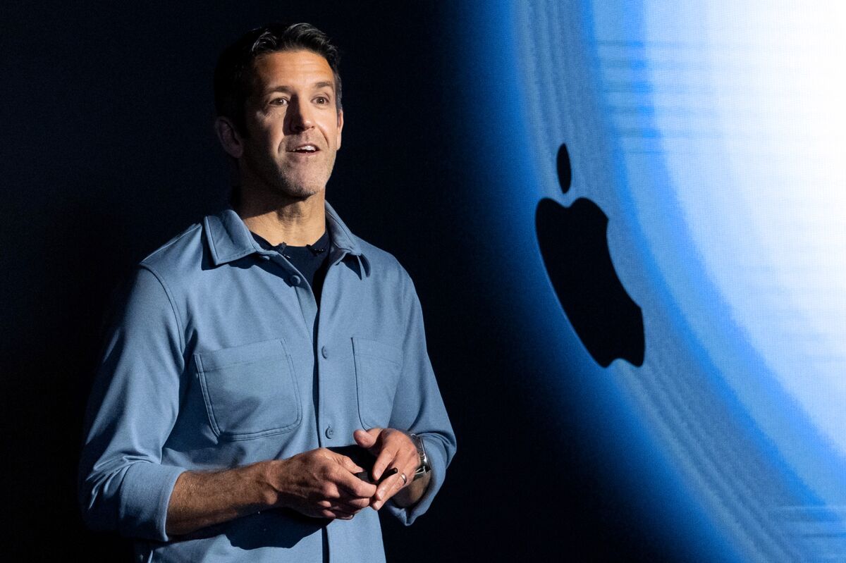 Apple決算、新CEO就任で注目は戦略計画へ