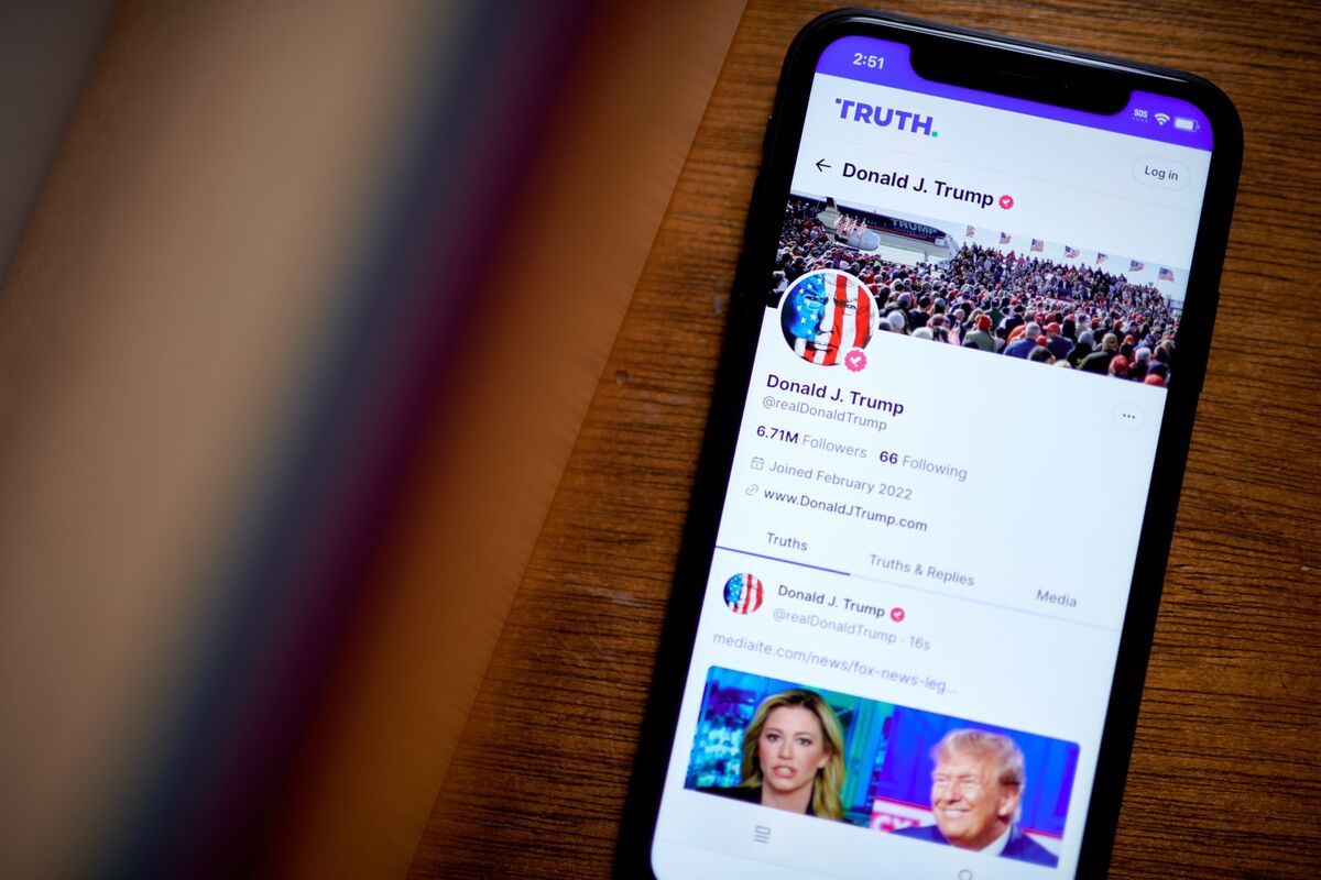 Are Trump’s Posts Worth $1.2 Million a Year? Wall Street Decides