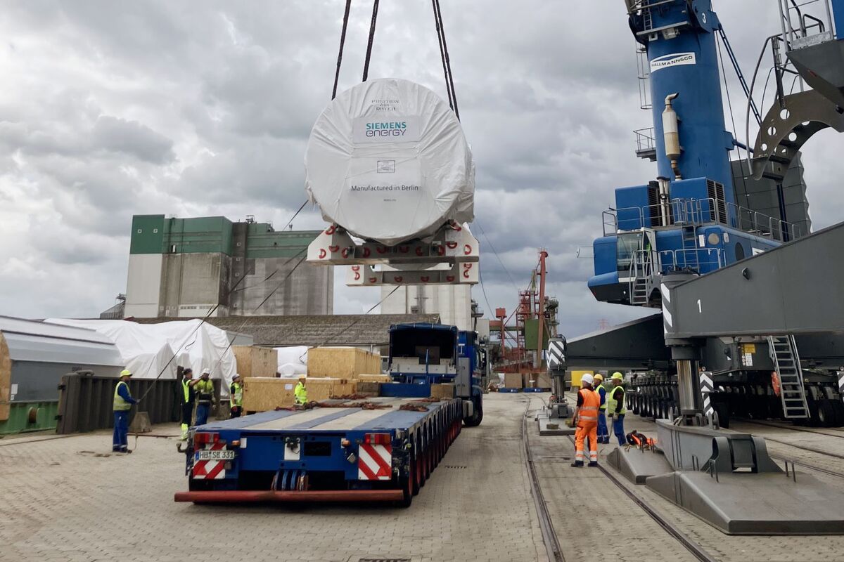 bloomberg.com - Marilen Martin - AI Boom Has European Buyers Paying Extra to Secure Gas Turbines