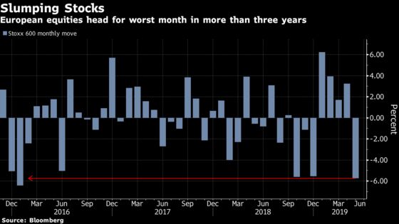 Trump’s Tariffs Lead Europe Stocks to Worst Month in Three Years