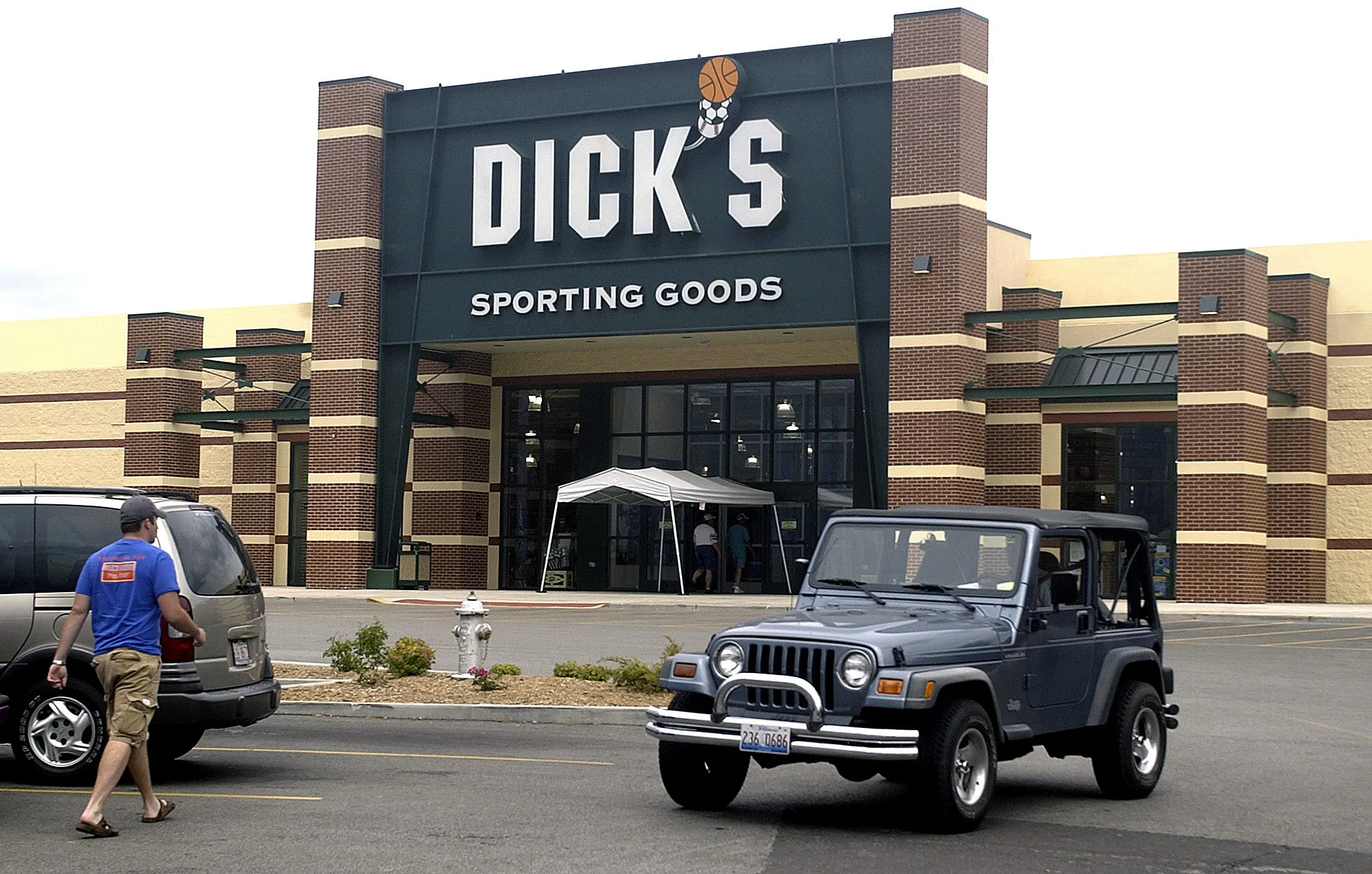 Dick’s Sporting Goods Channels ‘Rudy’ Film in Ad Strategy