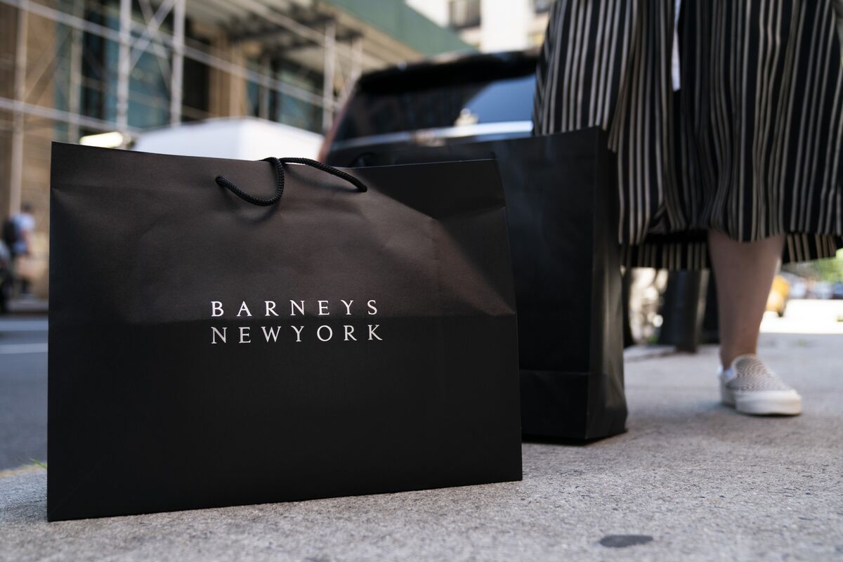 Barneys Liquidation Sale Discounts Rise for Black Friday