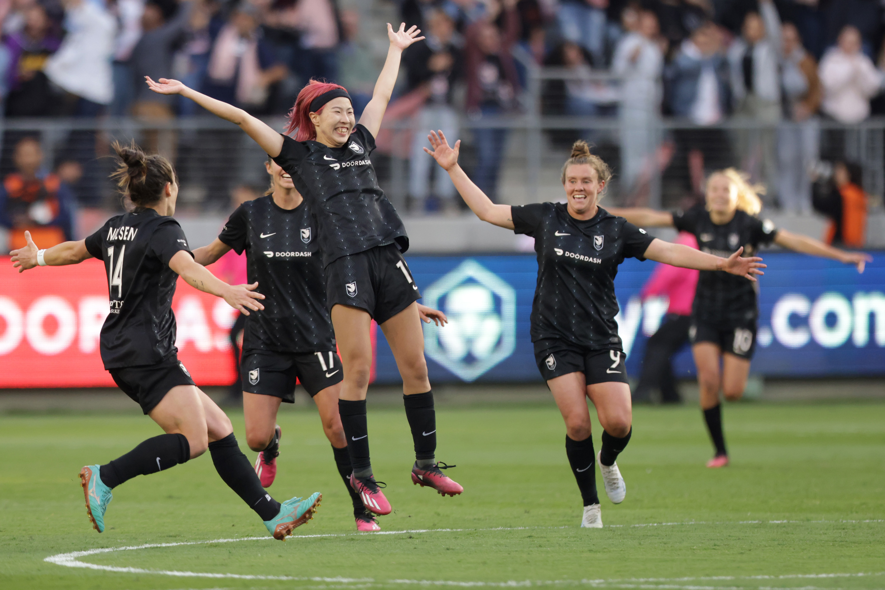 LAFC, Angel City Lease Agreement Includes Equity Warrants in NWSL Club –