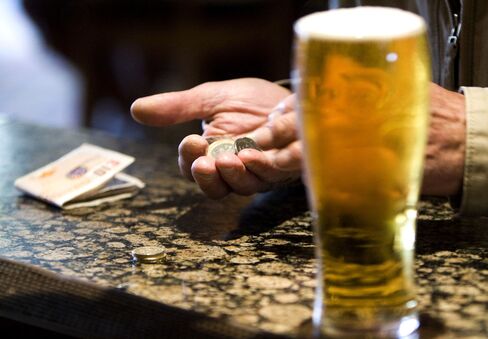 U.K. Proposes New Regulator to Cut Pub Companies’ Tenant Income