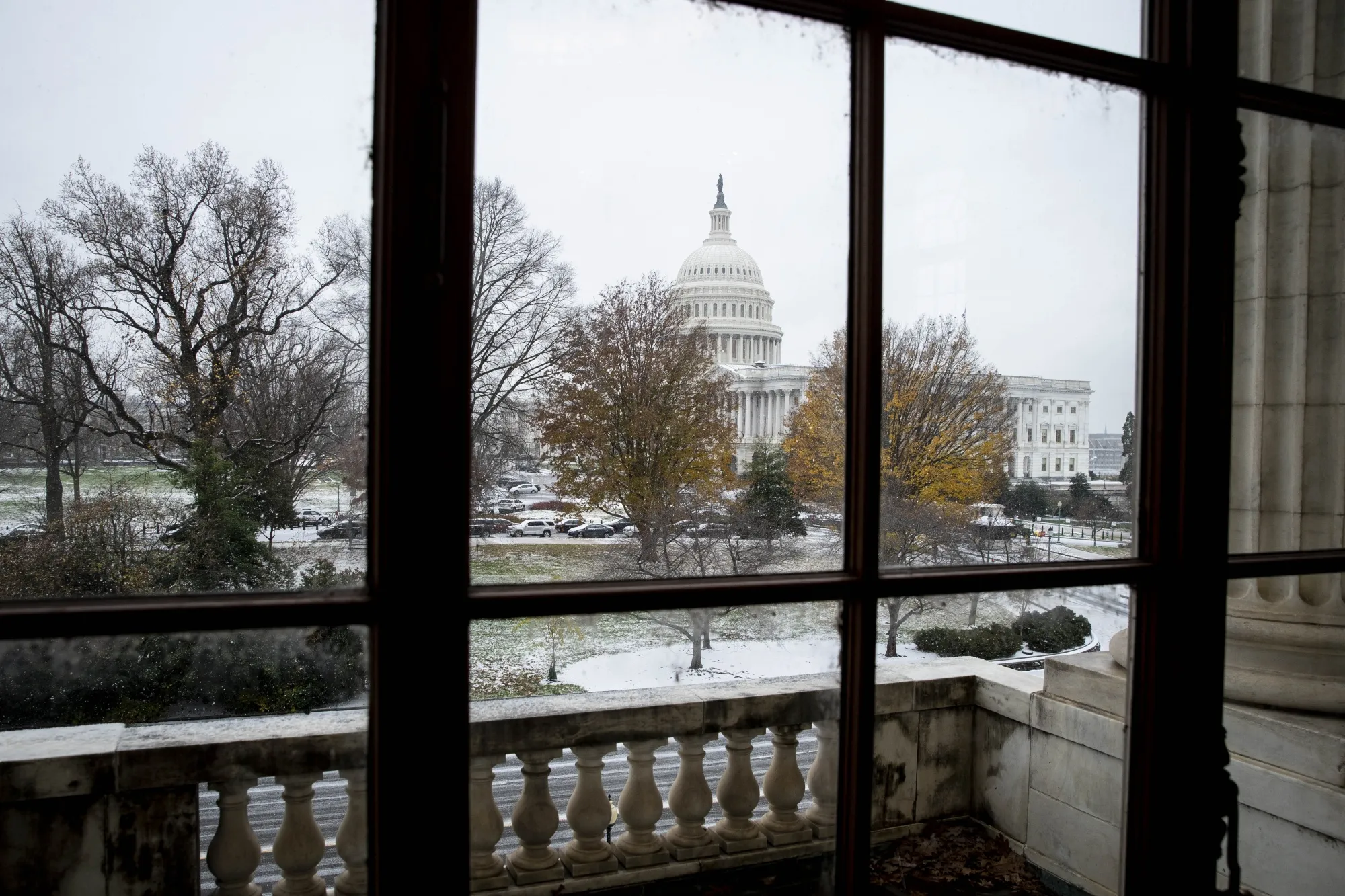Congressional Leaders Close In On Stimulus Aid Deal Below $900 Billion