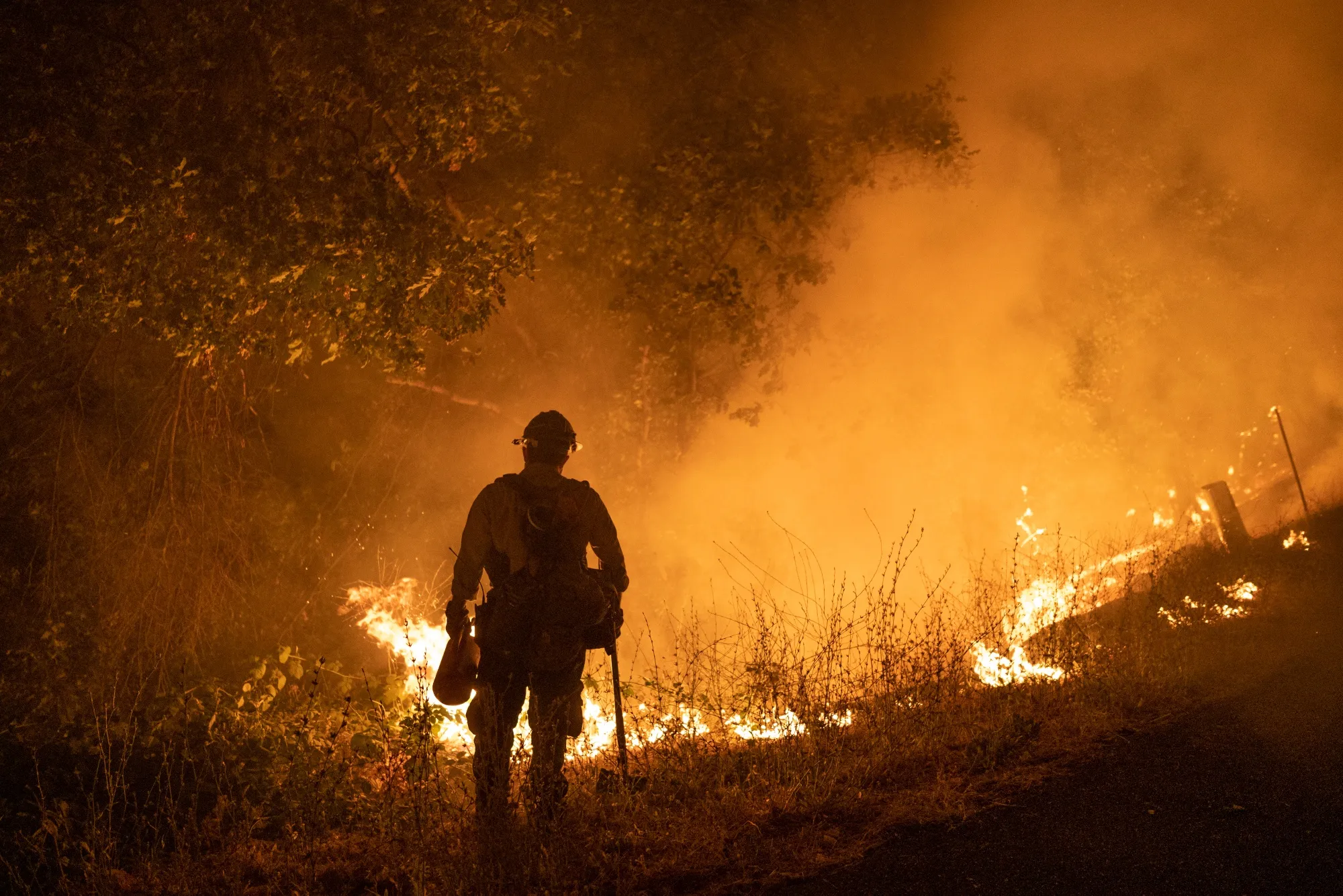 A firefighter works&nbsp;during the Mosquito Fire near Foresthill, California.&nbsp;