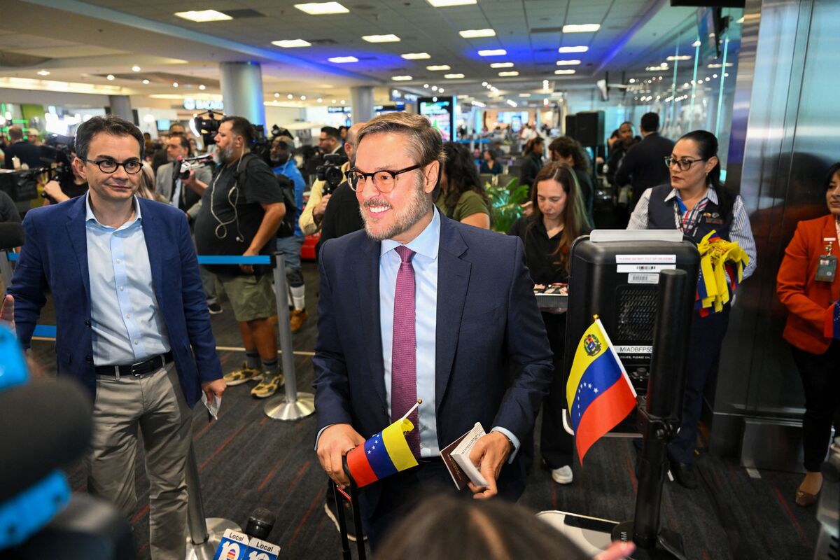 Venezuela Names Its US Ambassador as Head of Foreign Policy, Trade