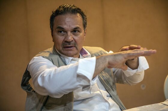 Pemex CEO Says Mexican Government to Take Over Debt Payments