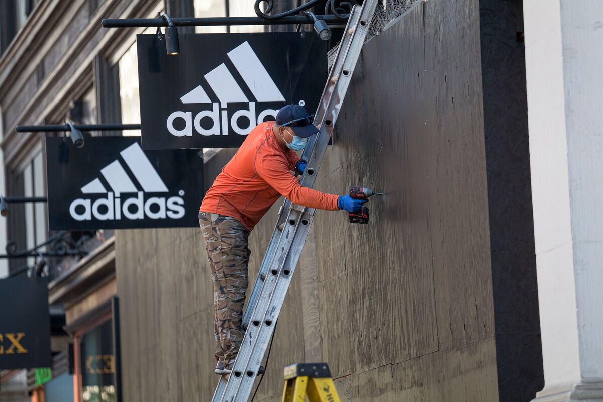 Adidas Boom Out as Store Traffic Picks Up - Bloomberg