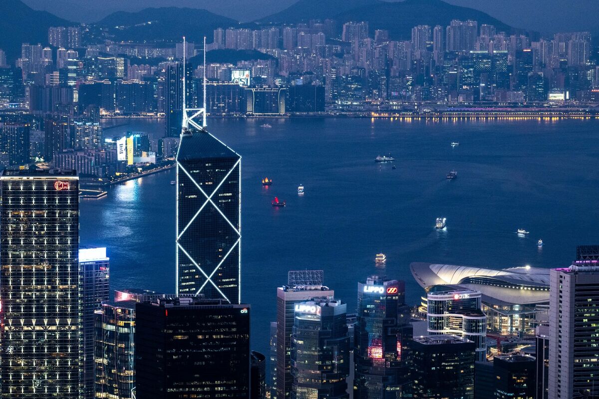 Hong Kong Court Orders Unit of SDIC Commodities to Liquidate