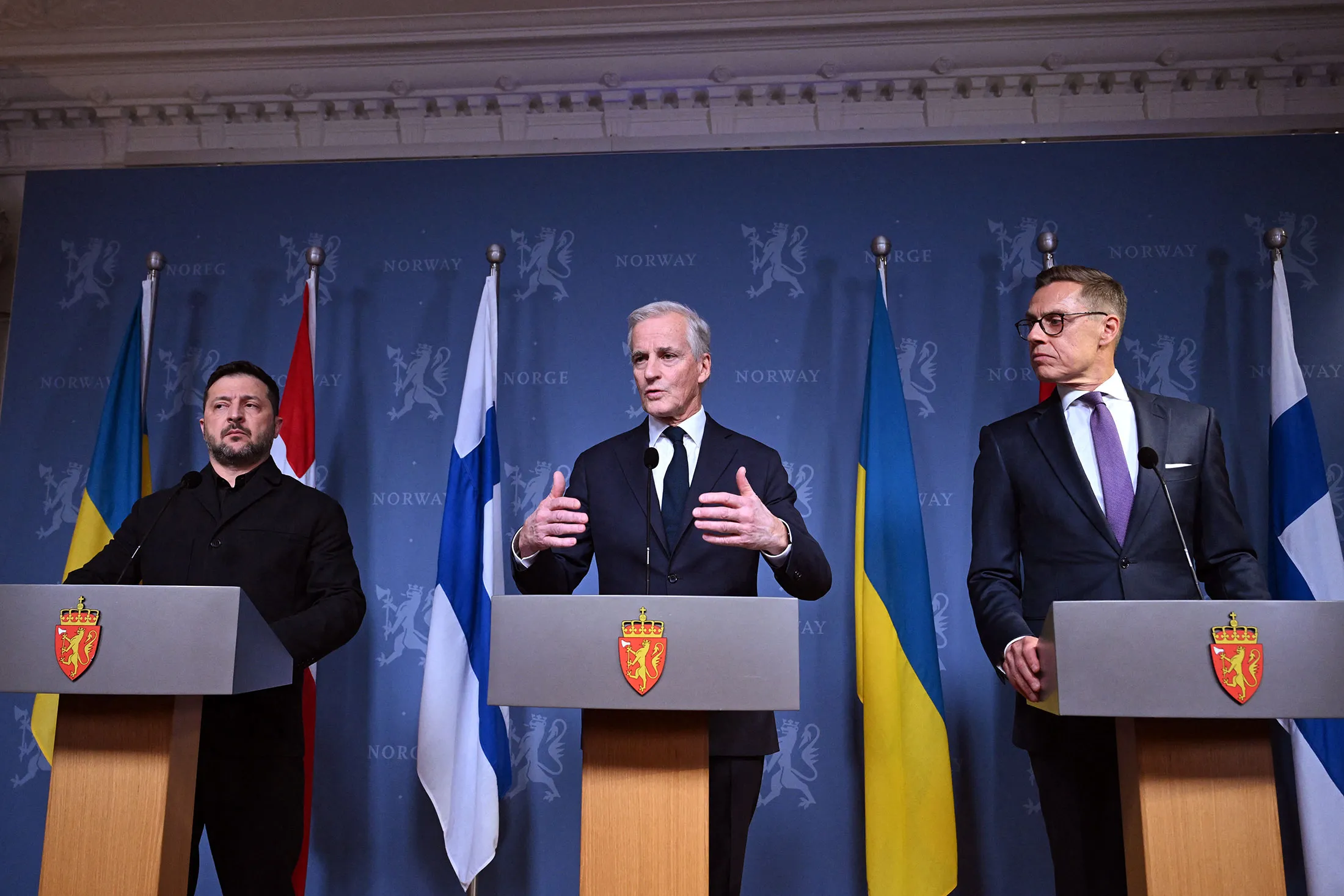 Stubb, Støre Call Putin to End Ukraine War