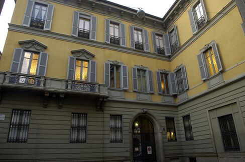 Mediobanca to Cut Generali Stake to Focus on Main Business