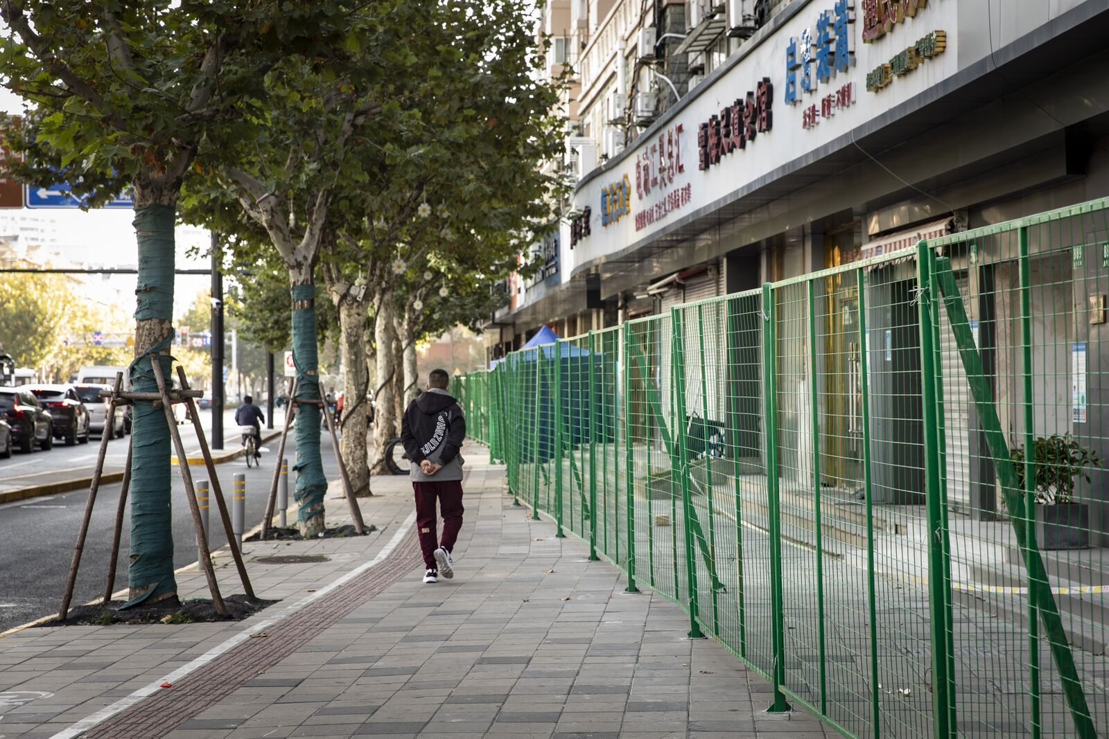 Neighborhood Lockdown in Shanghai As China Covid Cases Jump to Six-Month High