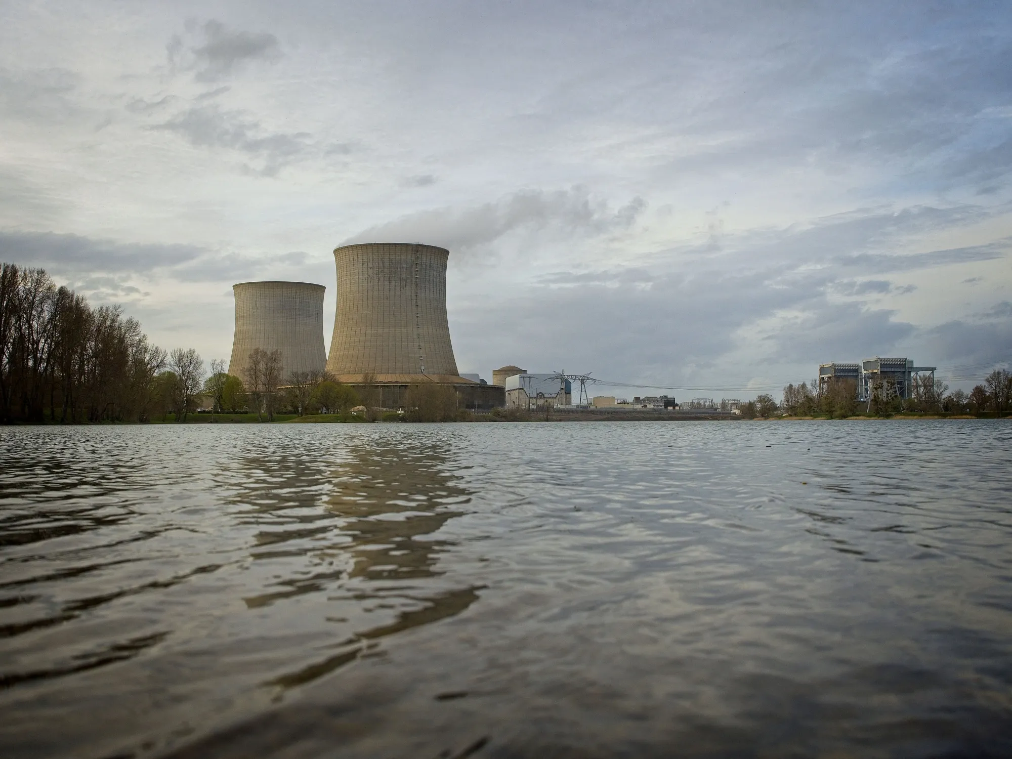 A Nuclear power plant&nbsp;in Saint-Laurent-Nouan, France.