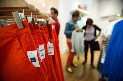 Gap Profit Tops Analysts’ Estimates on North American Sales
